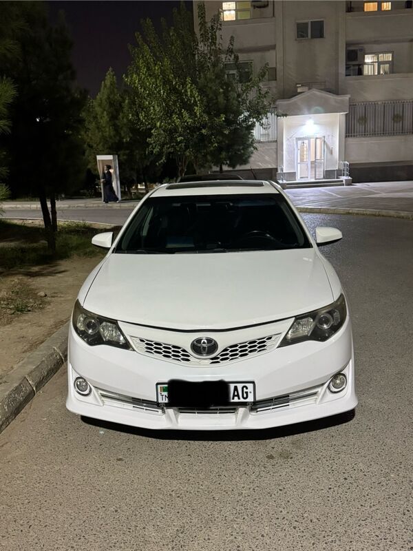 Toyota Camry 2012 - 217 000 TMT - Ашхабад - img 3