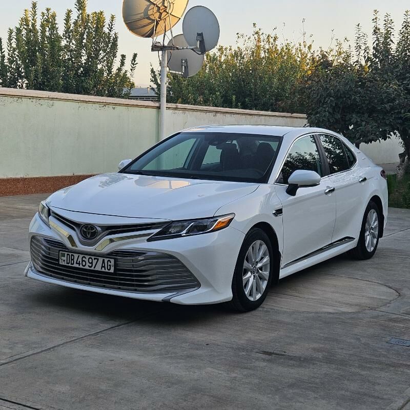 Toyota Camry 2020 - 325 000 TMT - Ашхабад - img 2