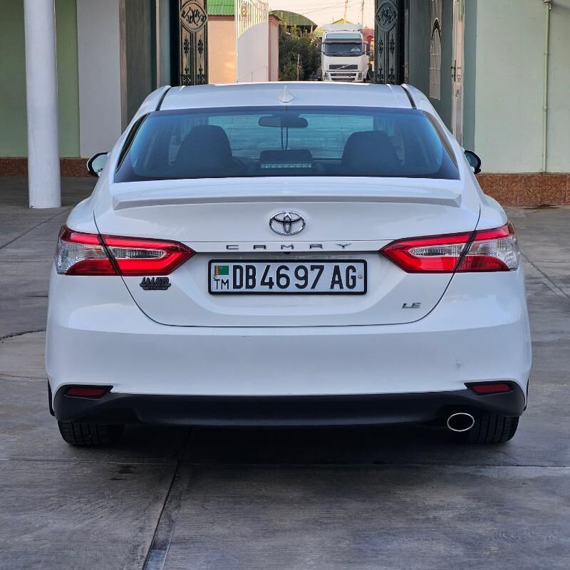 Toyota Camry 2020 - 325 000 TMT - Ашхабад - img 3