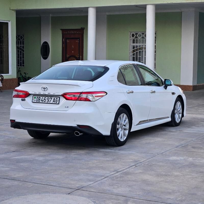 Toyota Camry 2020 - 325 000 TMT - Ашхабад - img 5