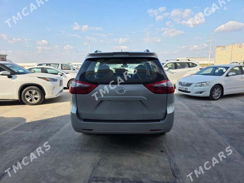 Toyota Sienna 2020 - 400 000 TMT - Хазар - img 4