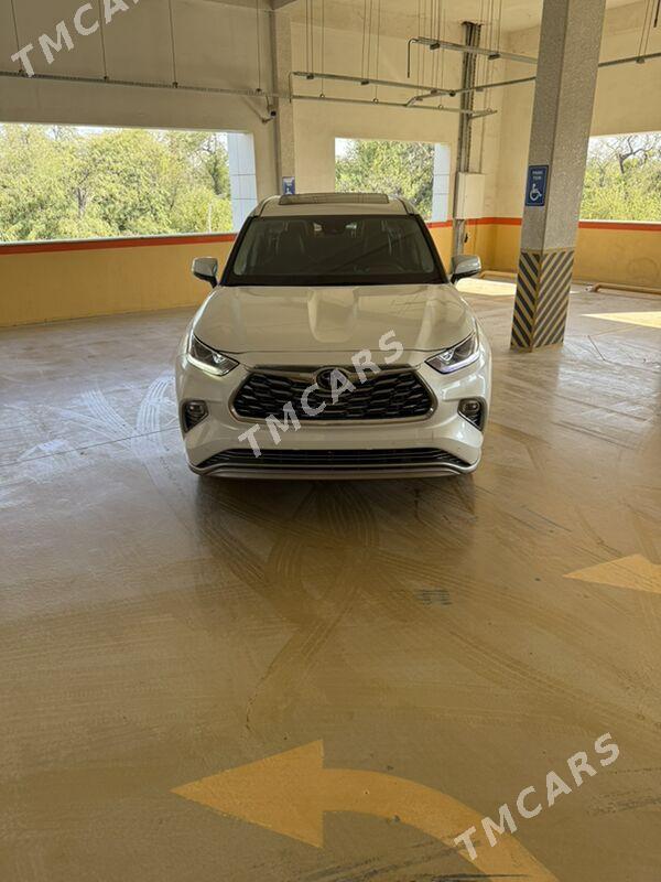 Toyota Highlander 2022 - 689 500 TMT - Aşgabat - img 3