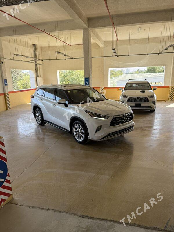 Toyota Highlander 2022 - 689 500 TMT - Aşgabat - img 4
