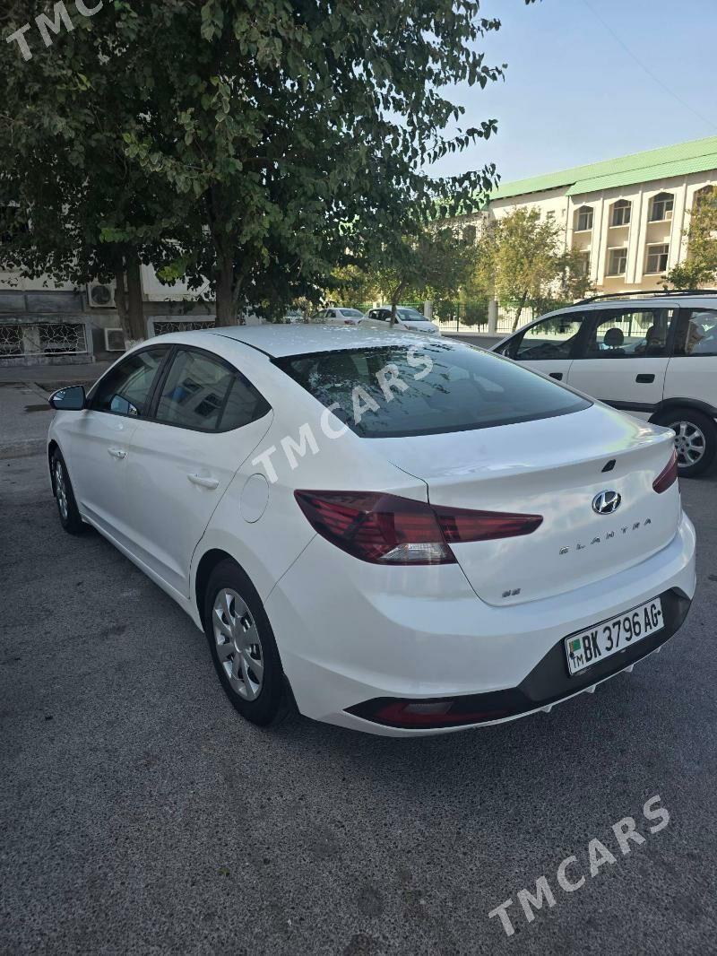 Hyundai Elantra 2019 - 205 000 TMT - Parahat 2 - img 4