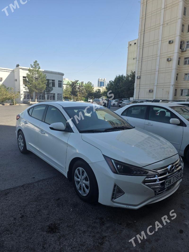 Hyundai Elantra 2019 - 205 000 TMT - Parahat 2 - img 6