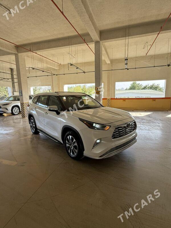 Toyota Highlander 2021 - 591 000 TMT - Ашхабад - img 2