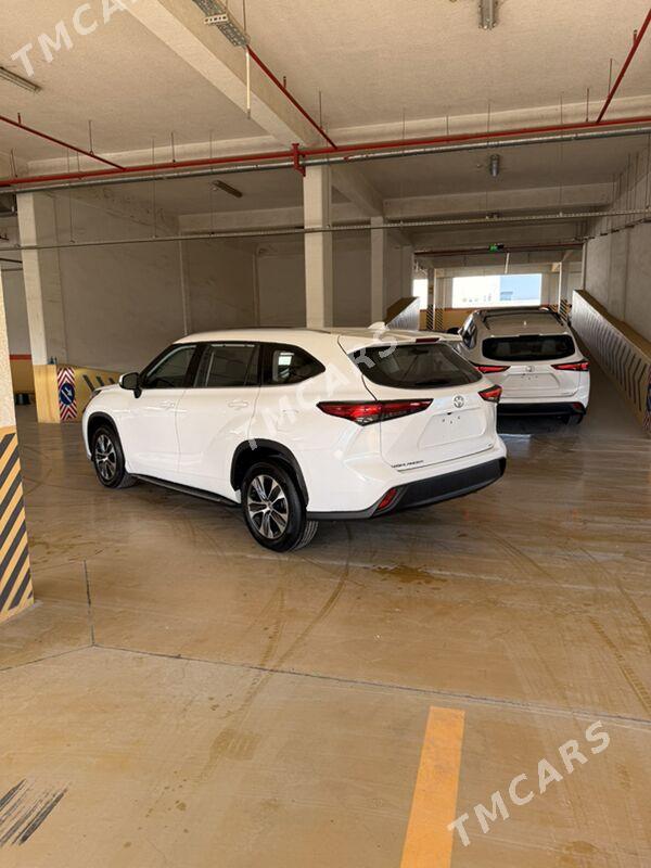 Toyota Highlander 2021 - 591 000 TMT - Ашхабад - img 3