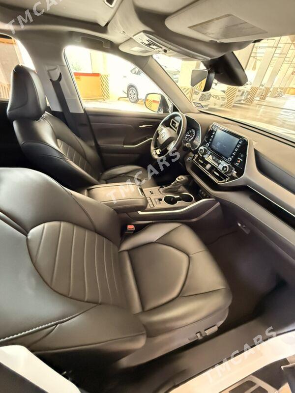 Toyota Highlander 2021 - 591 000 TMT - Ашхабад - img 8