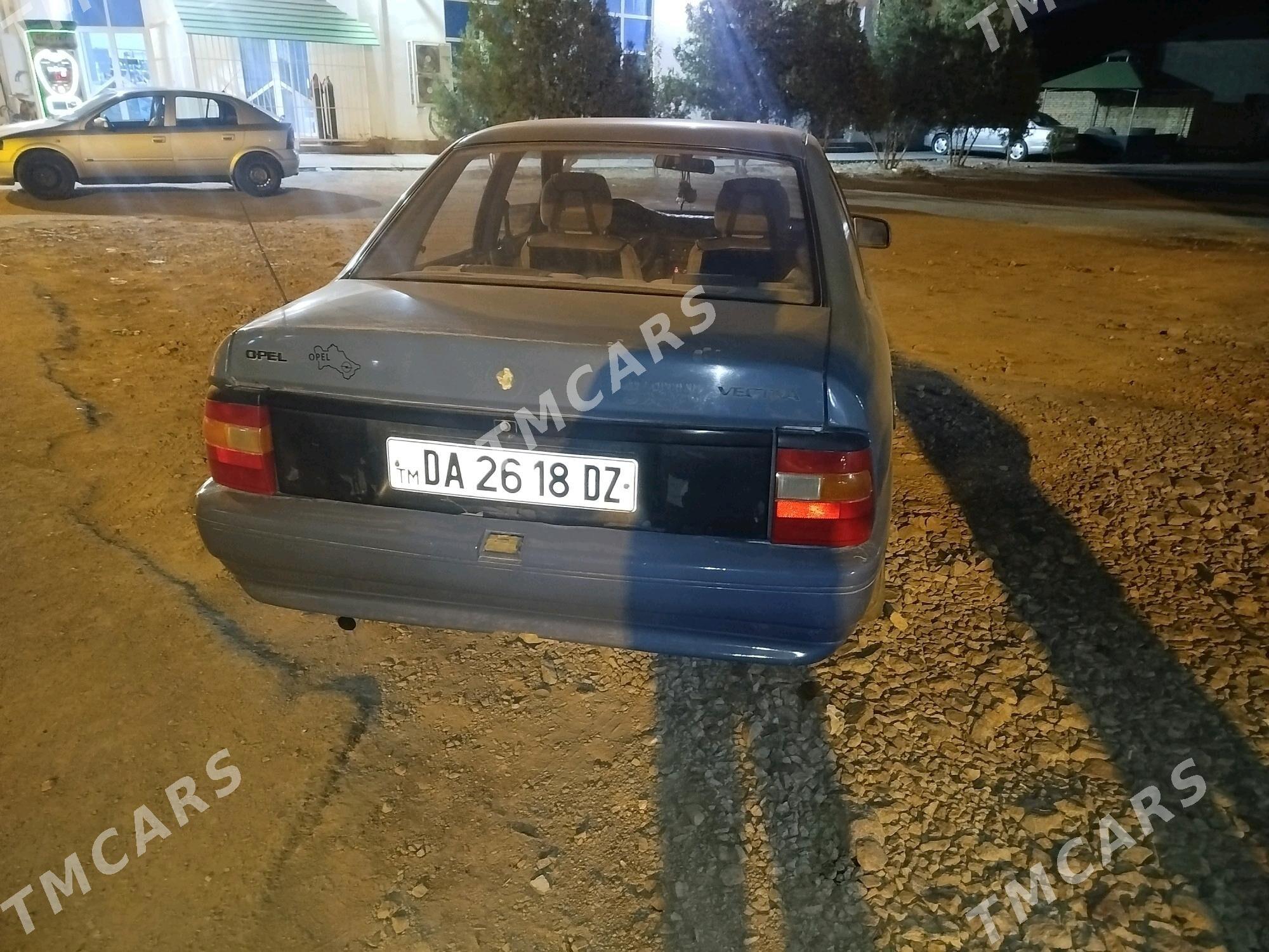 Opel Vectra 1998 - 40 000 TMT - Дашогуз - img 6