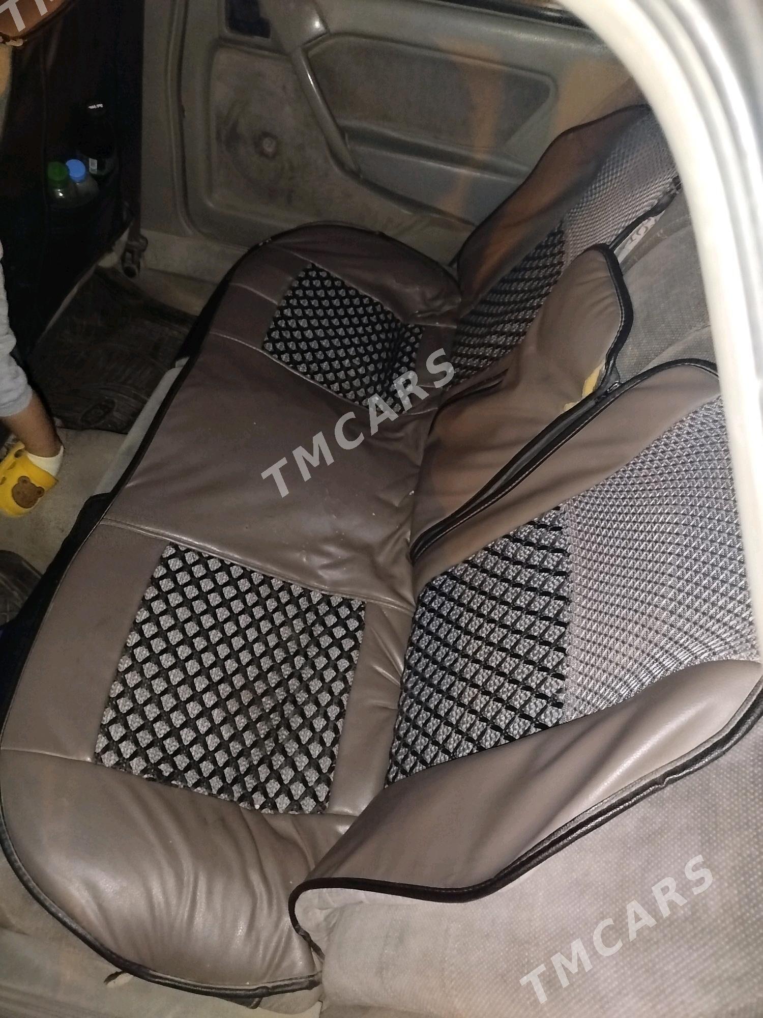Opel Vectra 1998 - 40 000 TMT - Дашогуз - img 7