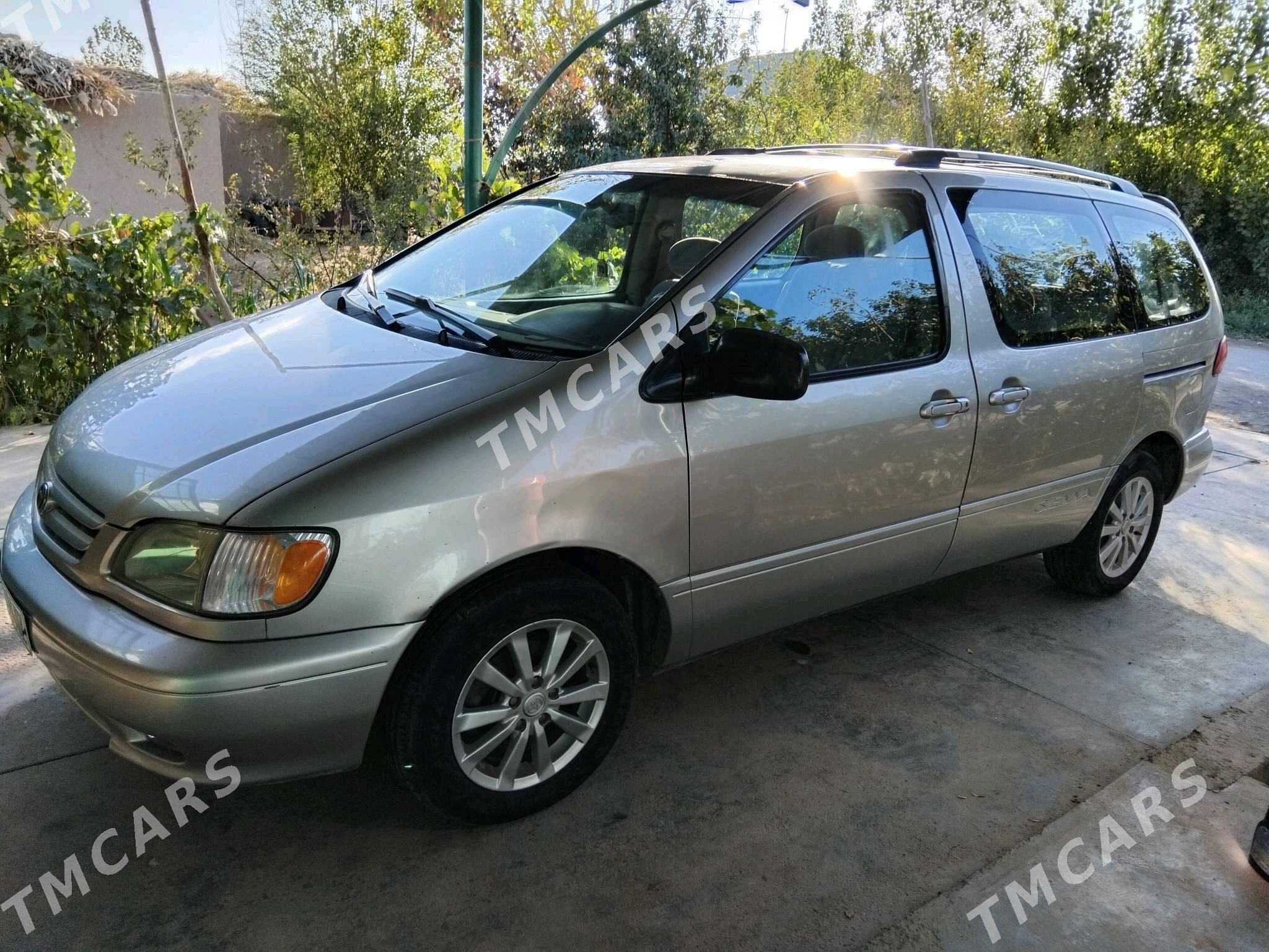 Toyota Sienna 2002 - 170 000 TMT - Şabat etr. - img 8
