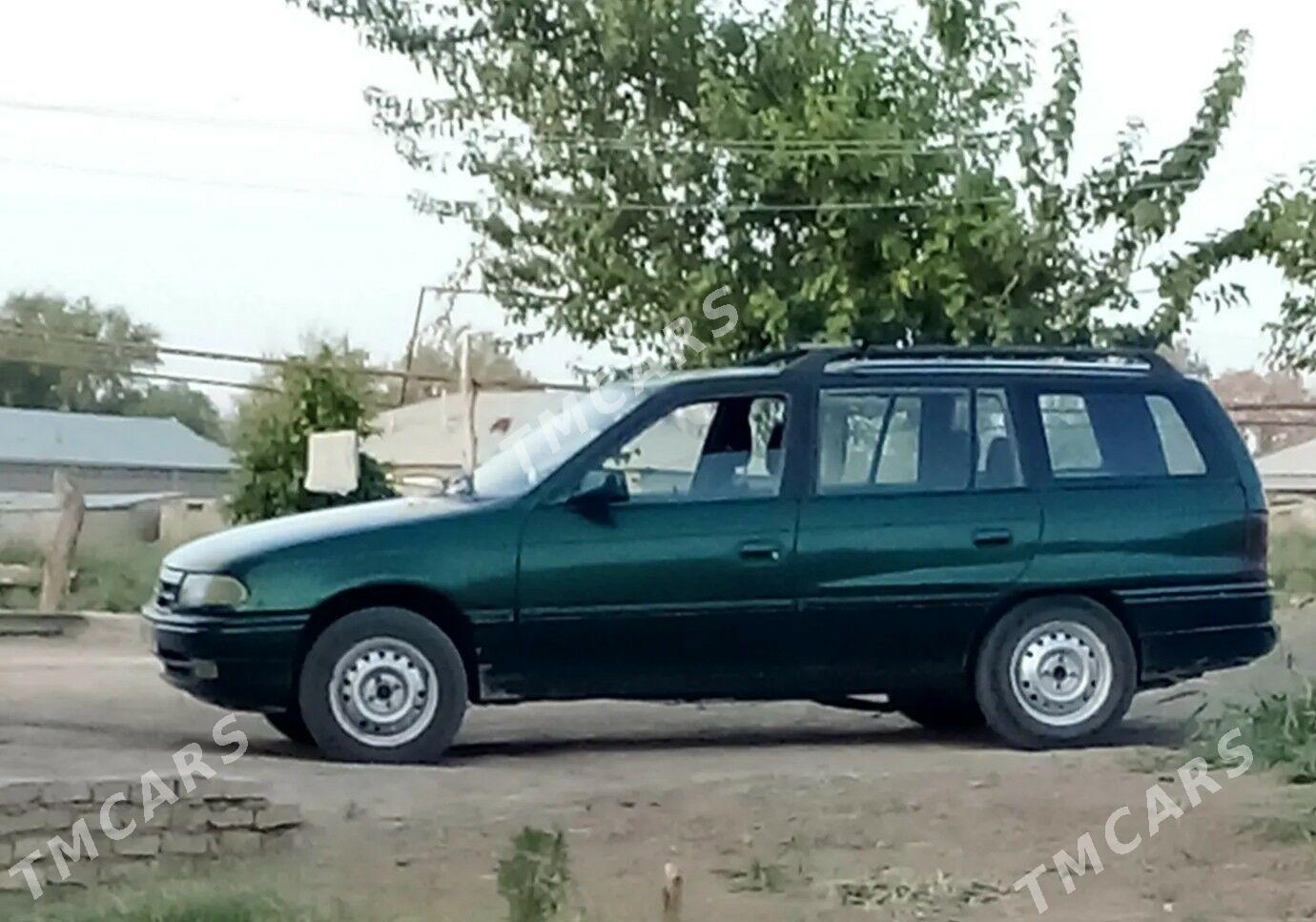 Opel Astra 1993 - 27 000 TMT - Байрамали - img 2