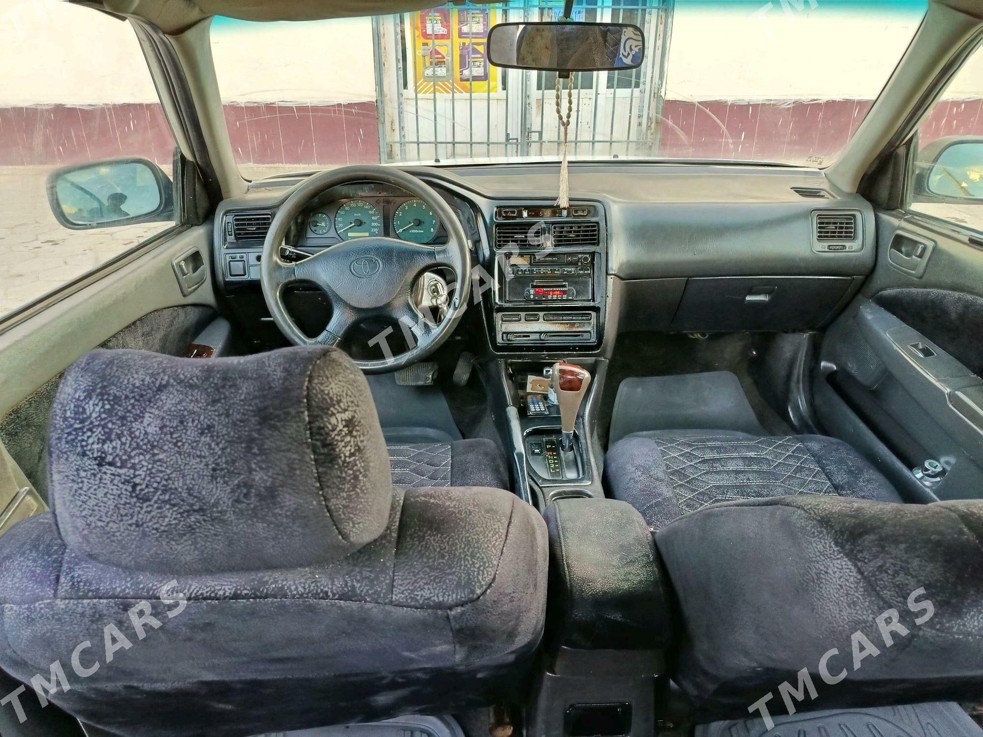 Toyota Corona 1999 - 70 000 TMT - Керки - img 3