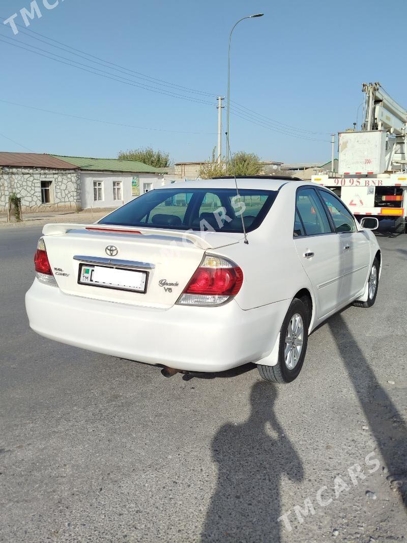 Toyota Camry 2005 - 190 000 TMT - Гызыларбат - img 6