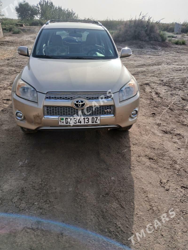 Toyota RAV4 2010 - 210 000 TMT - Ruhubelent etraby - img 5