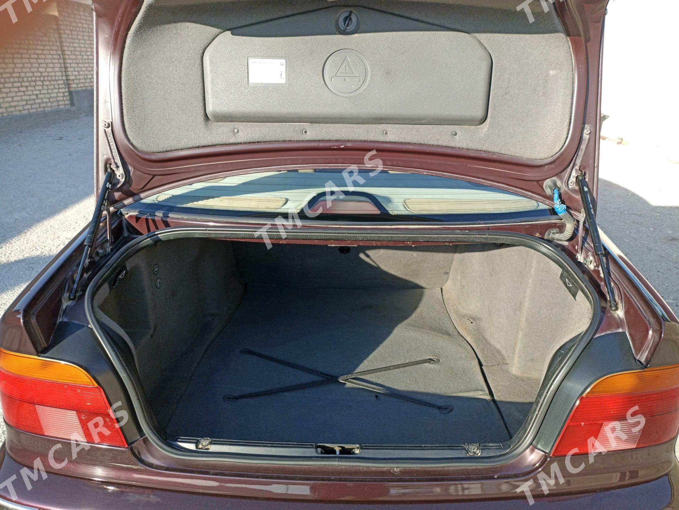 BMW 528 1999 - 105 500 TMT - Balkanabat - img 10
