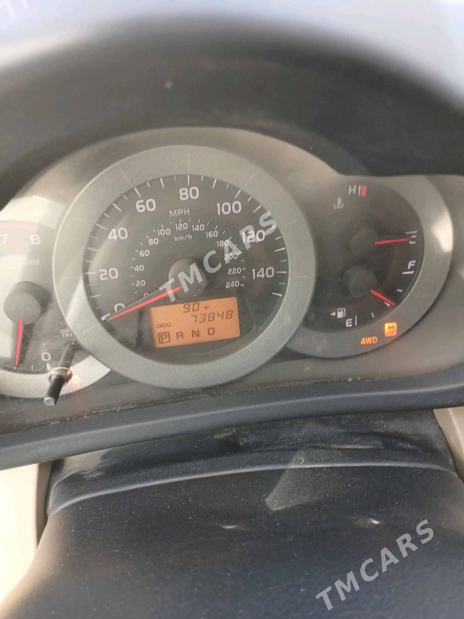Toyota RAV4 2010 - 210 000 TMT - Ruhubelent etraby - img 9