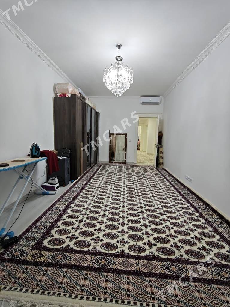 MIR 8. 3 KOM POLU ELITKA - Aşgabat - img 3