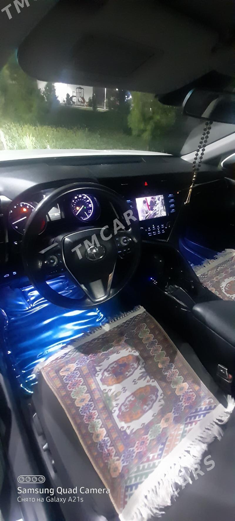 Toyota Camry 2018 - 270 000 TMT - Aşgabat - img 2