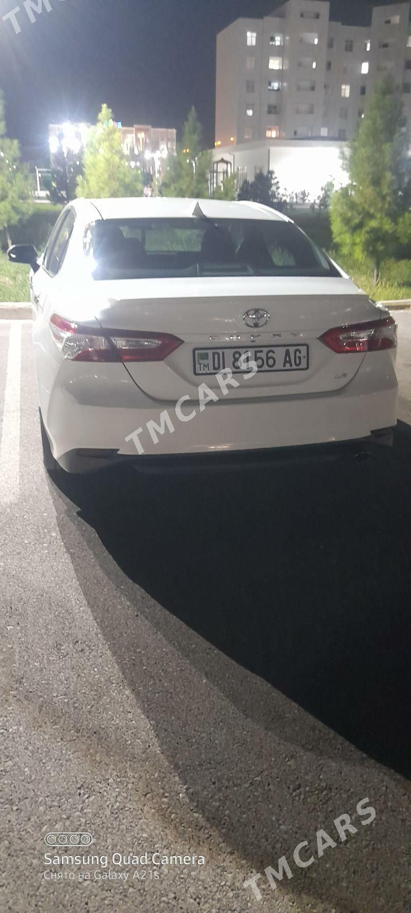 Toyota Camry 2018 - 270 000 TMT - Aşgabat - img 3