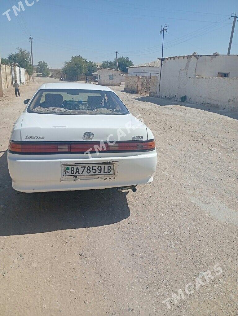 Toyota Mark II 1994 - 25 000 TMT - Ходжамбаз - img 2