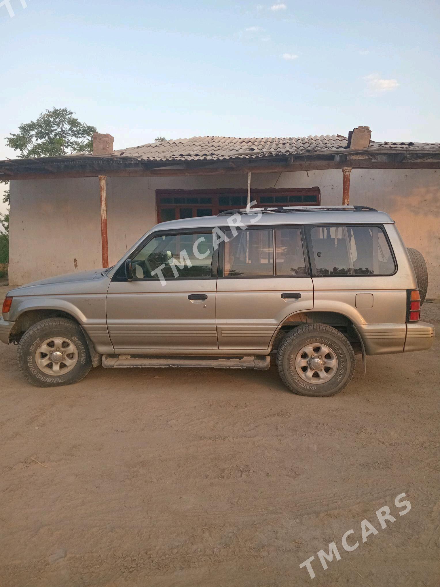 Mitsubishi Montero 1997 - 80 000 TMT - Саят - img 2
