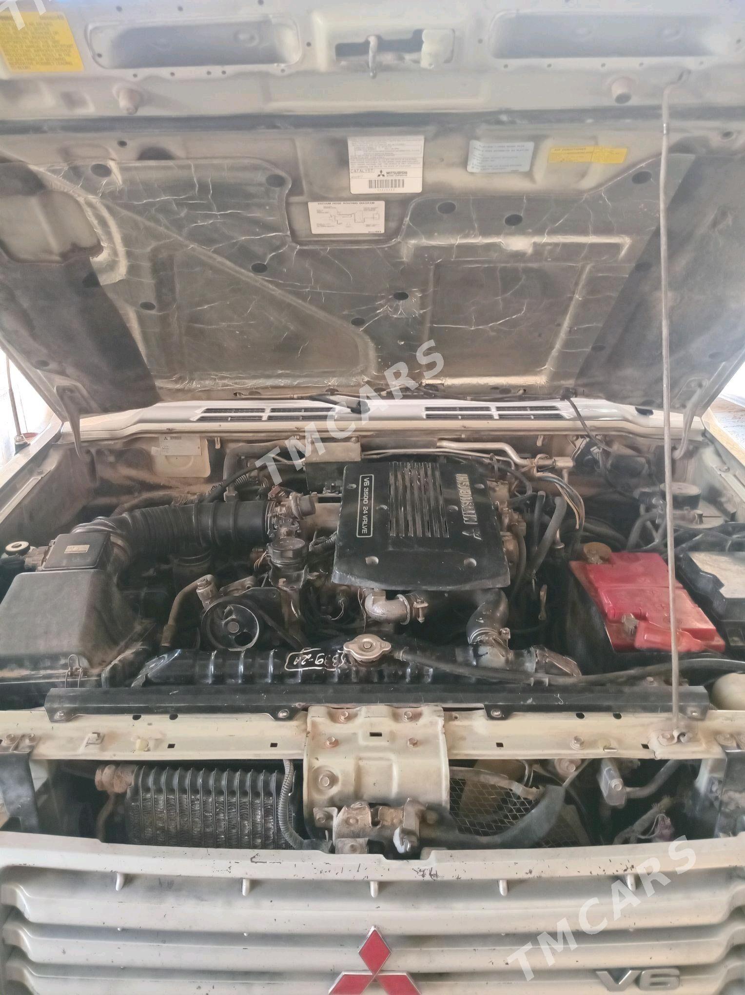 Mitsubishi Montero 1997 - 80 000 TMT - Саят - img 3