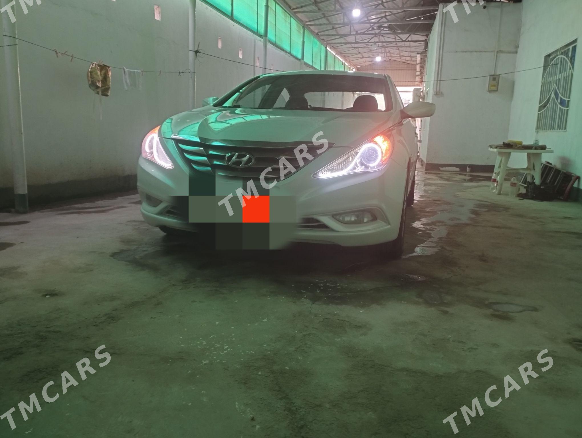 Hyundai Sonata 2010 - 140 000 TMT - Kaka - img 3