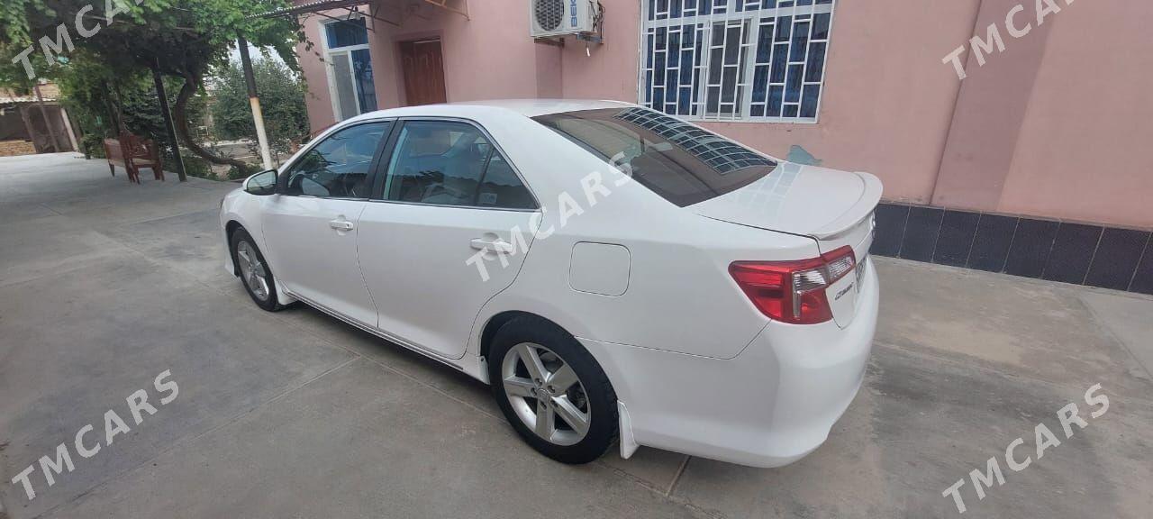 Toyota Camry 2012 - 220 000 TMT - 11 mkr - img 10