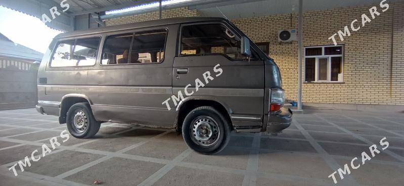 Toyota Hiace 1989 - 45 000 TMT - Мары - img 5