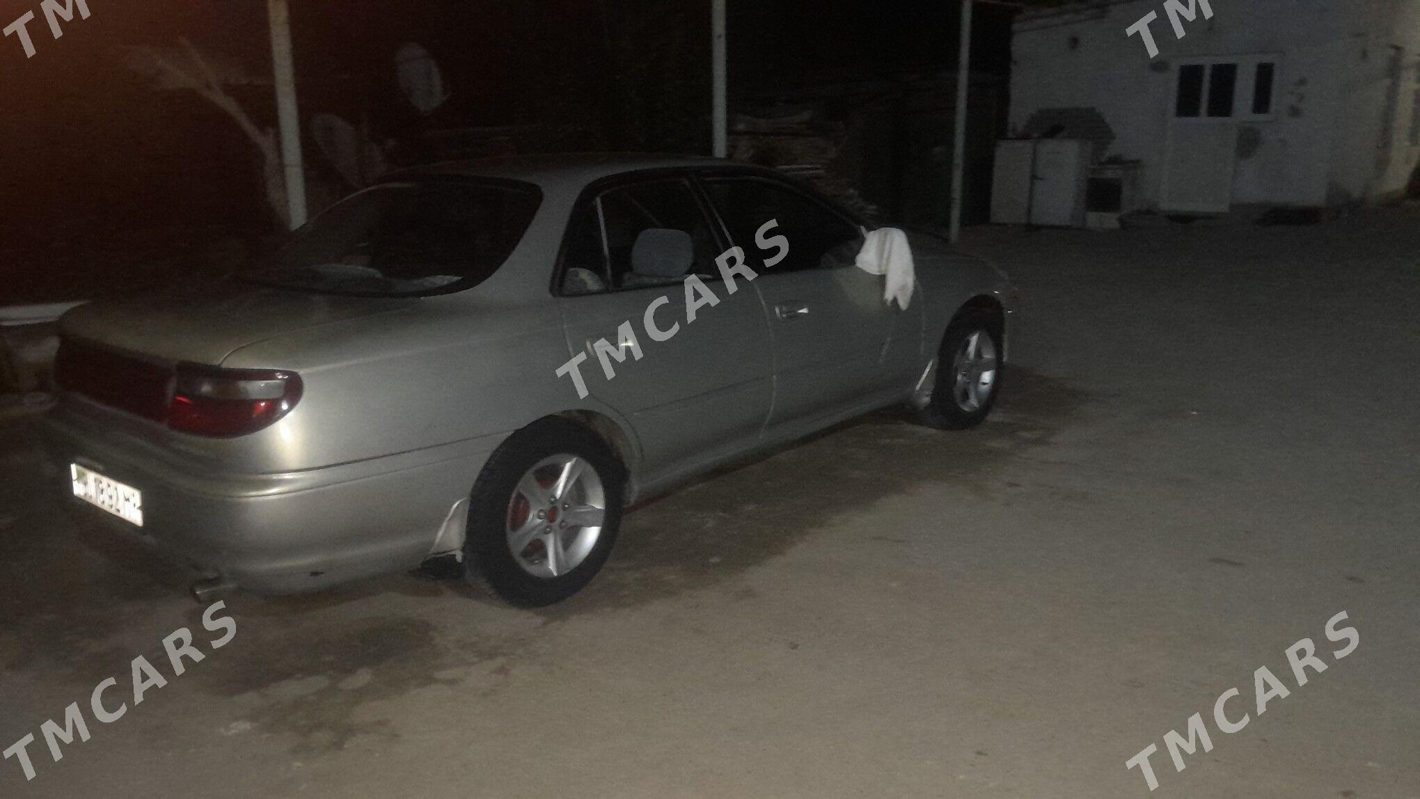 Toyota Carina 1993 - 42 000 TMT - Байрамали - img 4