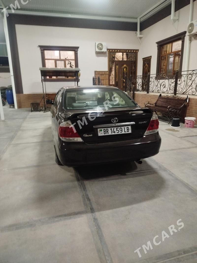 Toyota Camry 2003 - 170 000 TMT - Байрамали - img 2