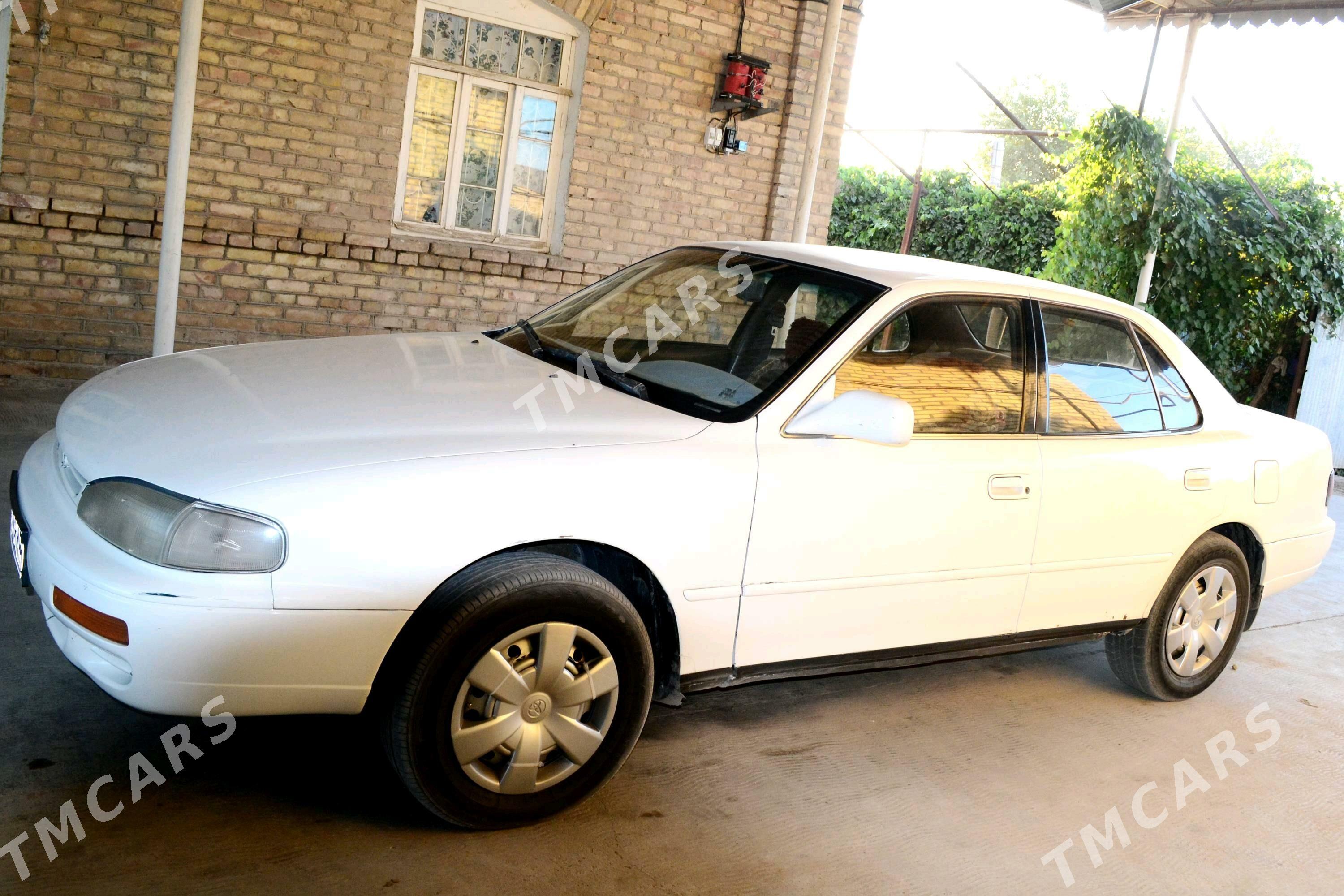 Toyota Camry 1995 - 75 000 TMT - Мары - img 4
