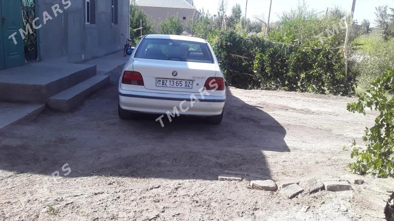 BMW 525 2000 - 110 000 TMT - Akdepe - img 3