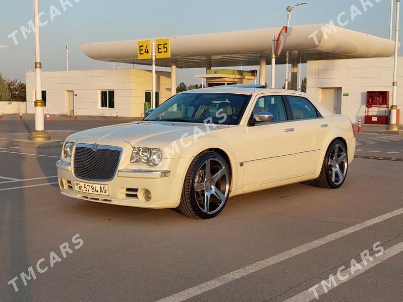 Chrysler 300C 2005 - 132 000 TMT - Aşgabat - img 4