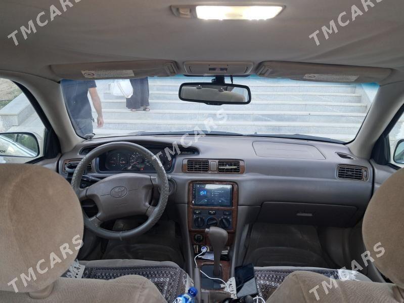 Toyota Camry 2000 - 158 000 TMT - Бахарден - img 3