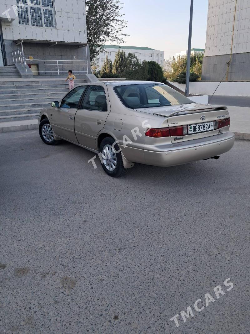 Toyota Camry 2000 - 158 000 TMT - Бахарден - img 5