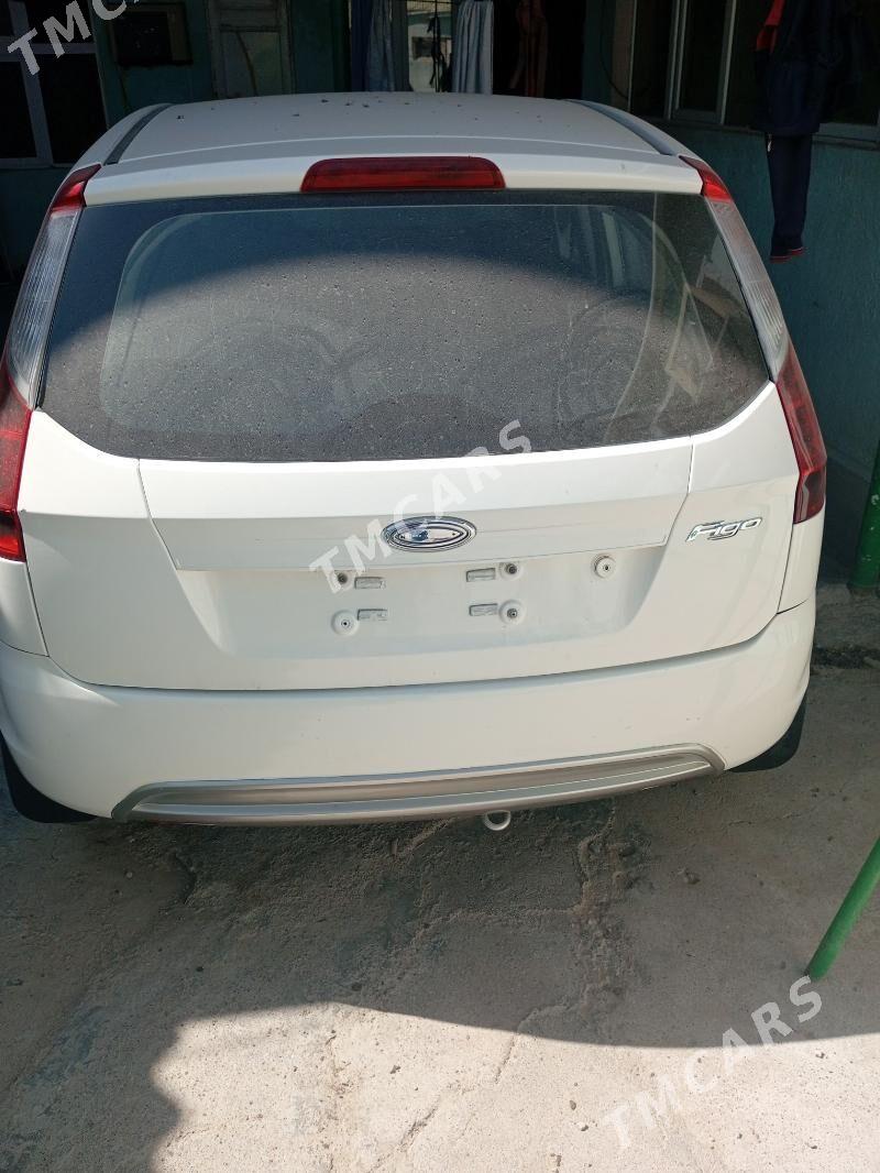 Ford Figo 2011 - 73 000 TMT - Hitrowka - img 2