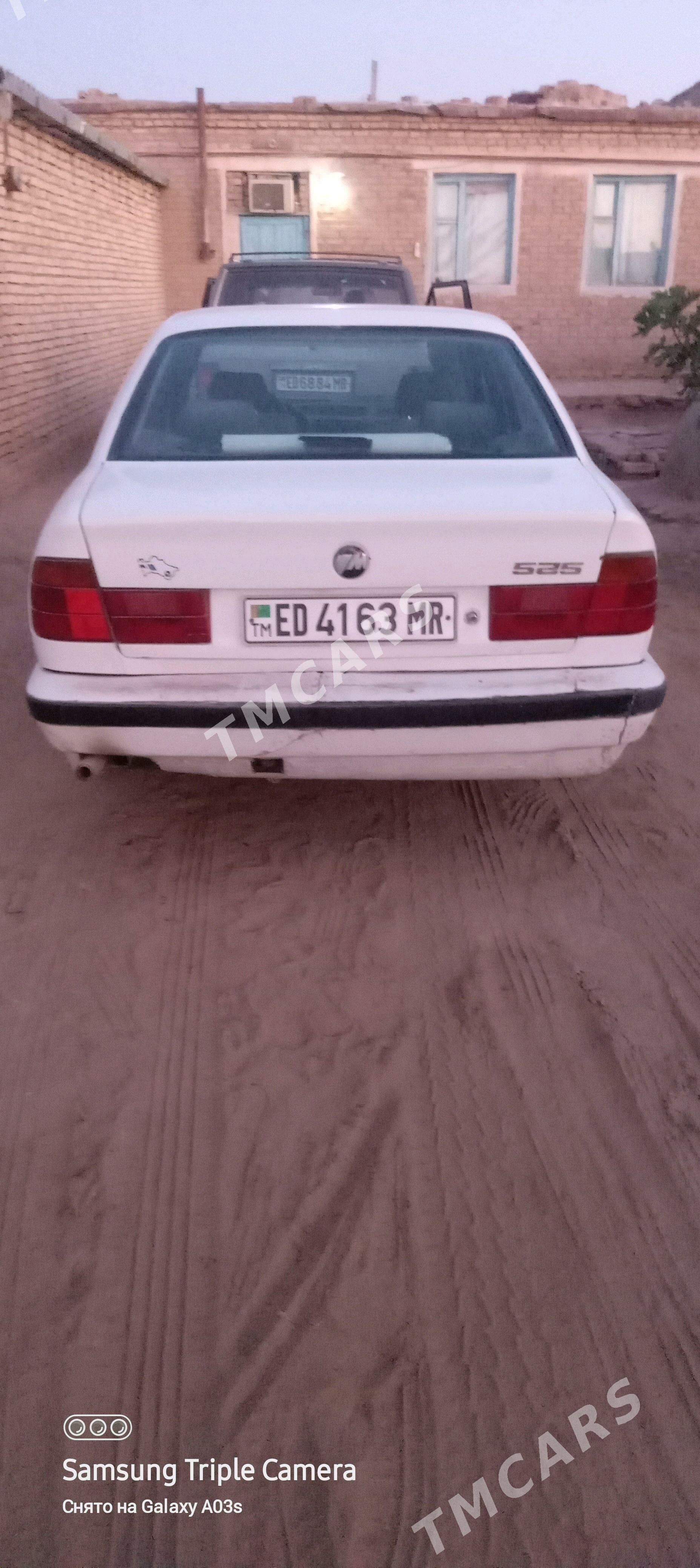 BMW 525 1991 - 26 000 TMT - Türkmengala - img 2