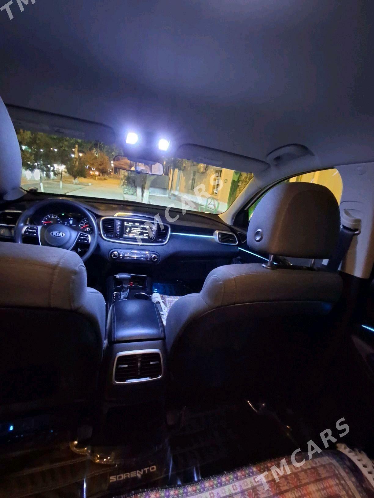 Kia Sorento 2018 - 270 000 TMT - Гуртли - img 7