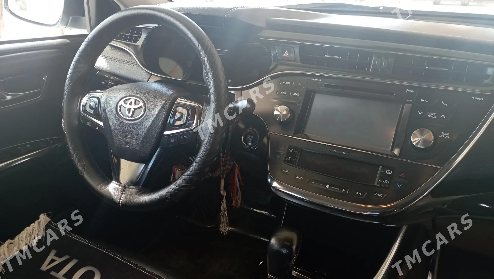 Toyota Avalon 2018 - 350 000 TMT - Дашогуз - img 4