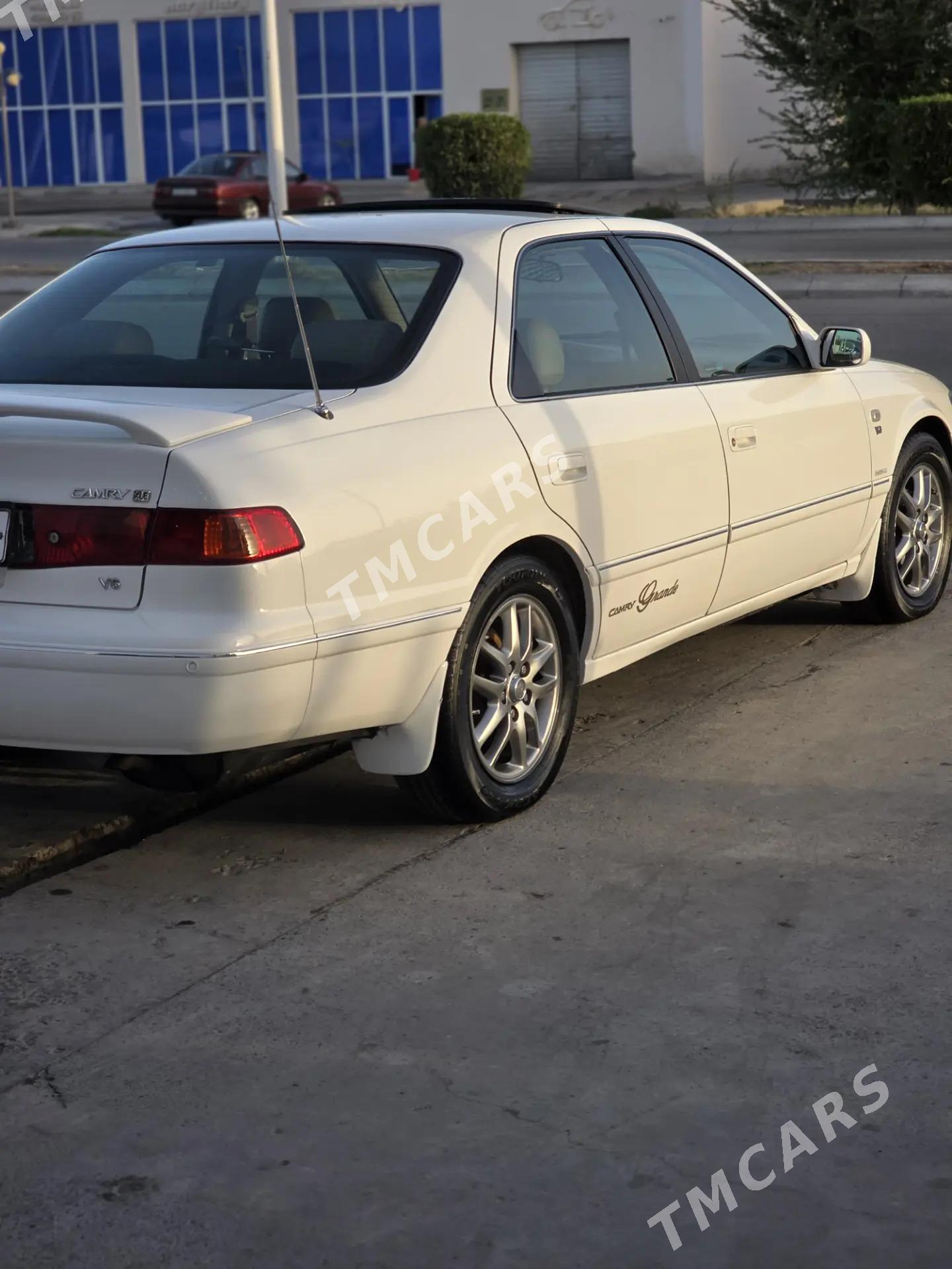 Toyota Camry 2000 - 210 000 TMT - Türkmenabat - img 2