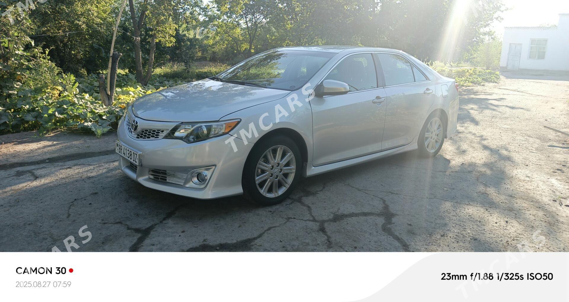 Toyota Camry 2012 - 230 000 TMT - Дашогуз - img 9