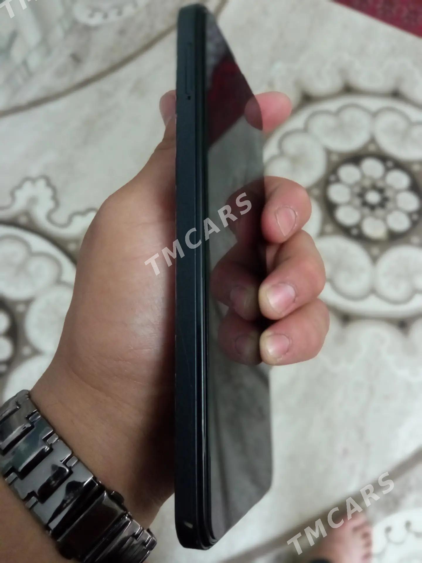 infinix hot 30i - Ёлётен - img 3