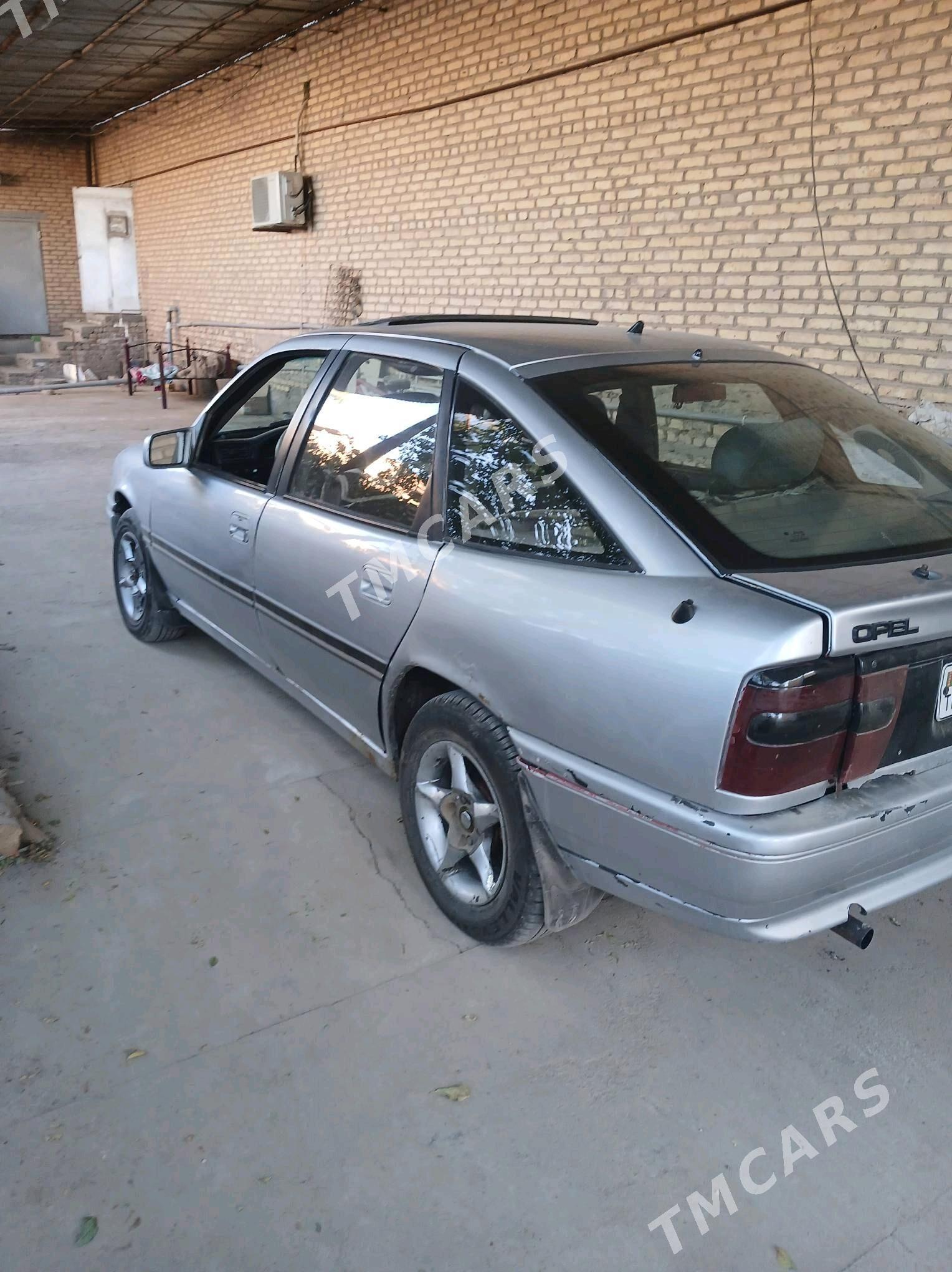 Opel Vectra 1990 - 16 000 TMT - Гарабекевюл - img 3
