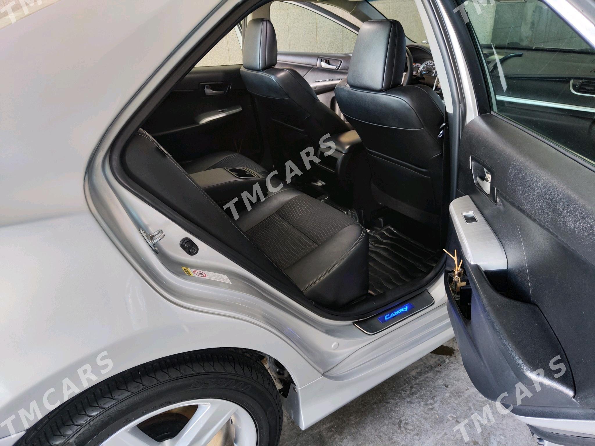 Toyota Camry 2012 - 230 000 TMT - Дашогуз - img 3
