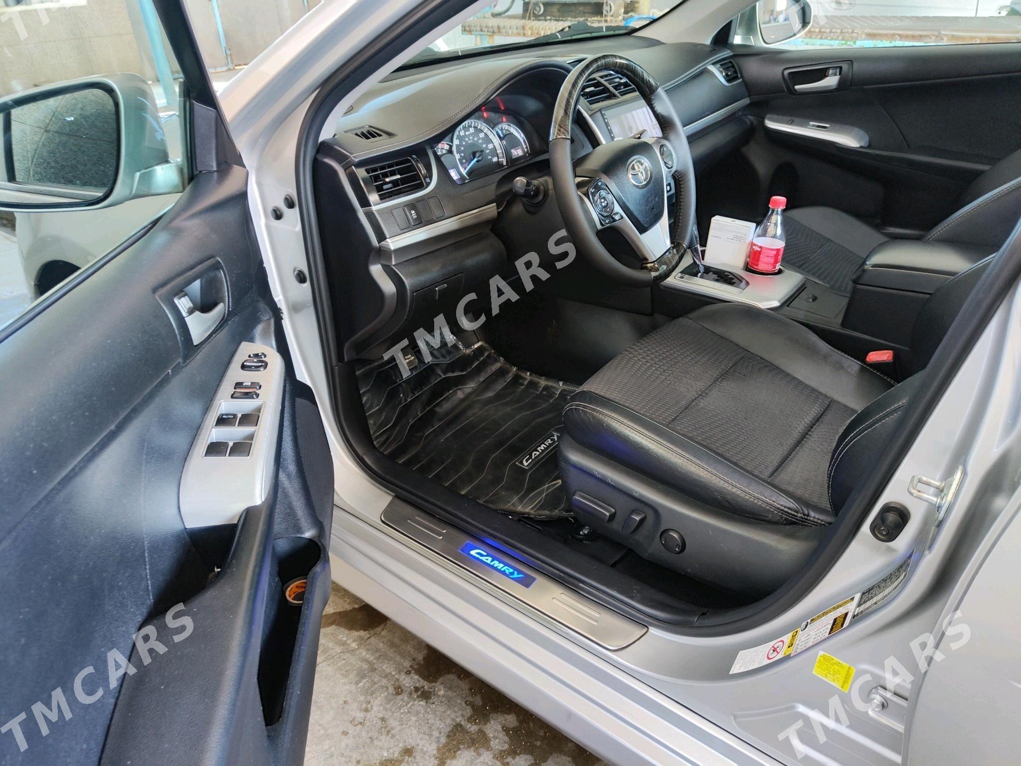 Toyota Camry 2012 - 230 000 TMT - Дашогуз - img 6