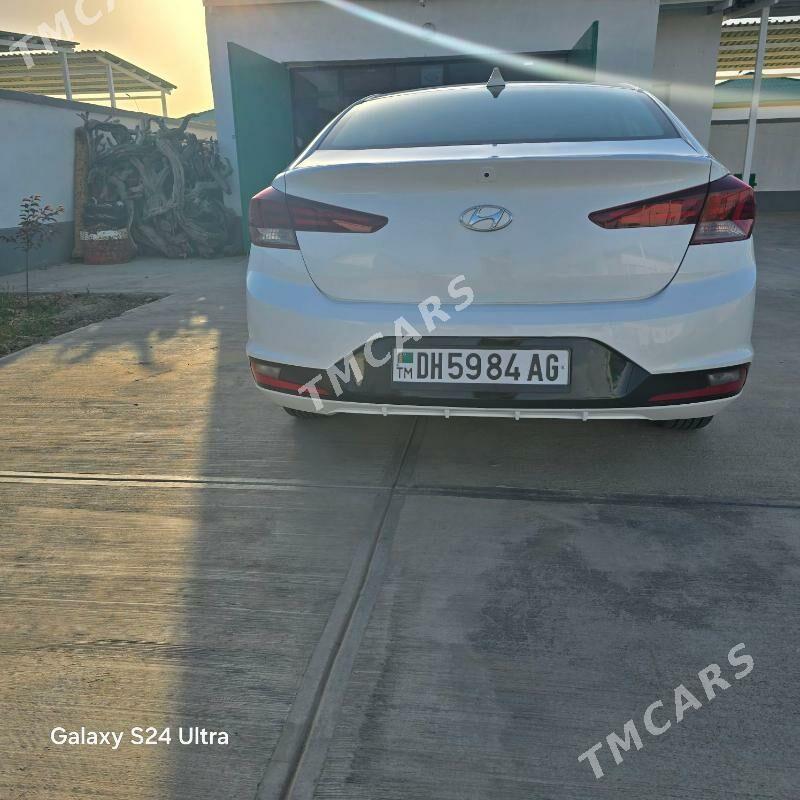 Hyundai Elantra 2020 - 215 000 TMT - Тязе заман - img 6