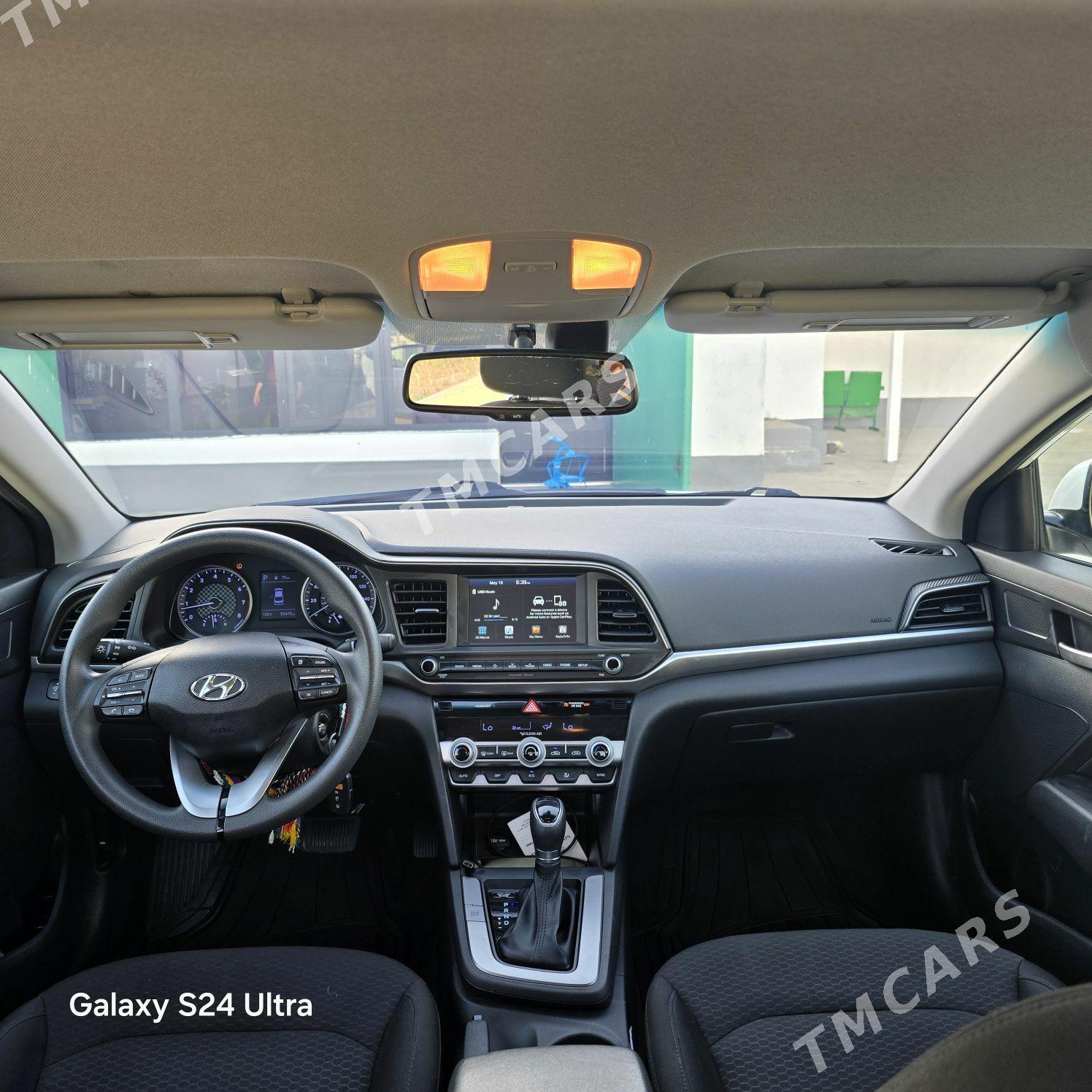 Hyundai Elantra 2020 - 215 000 TMT - Тязе заман - img 7