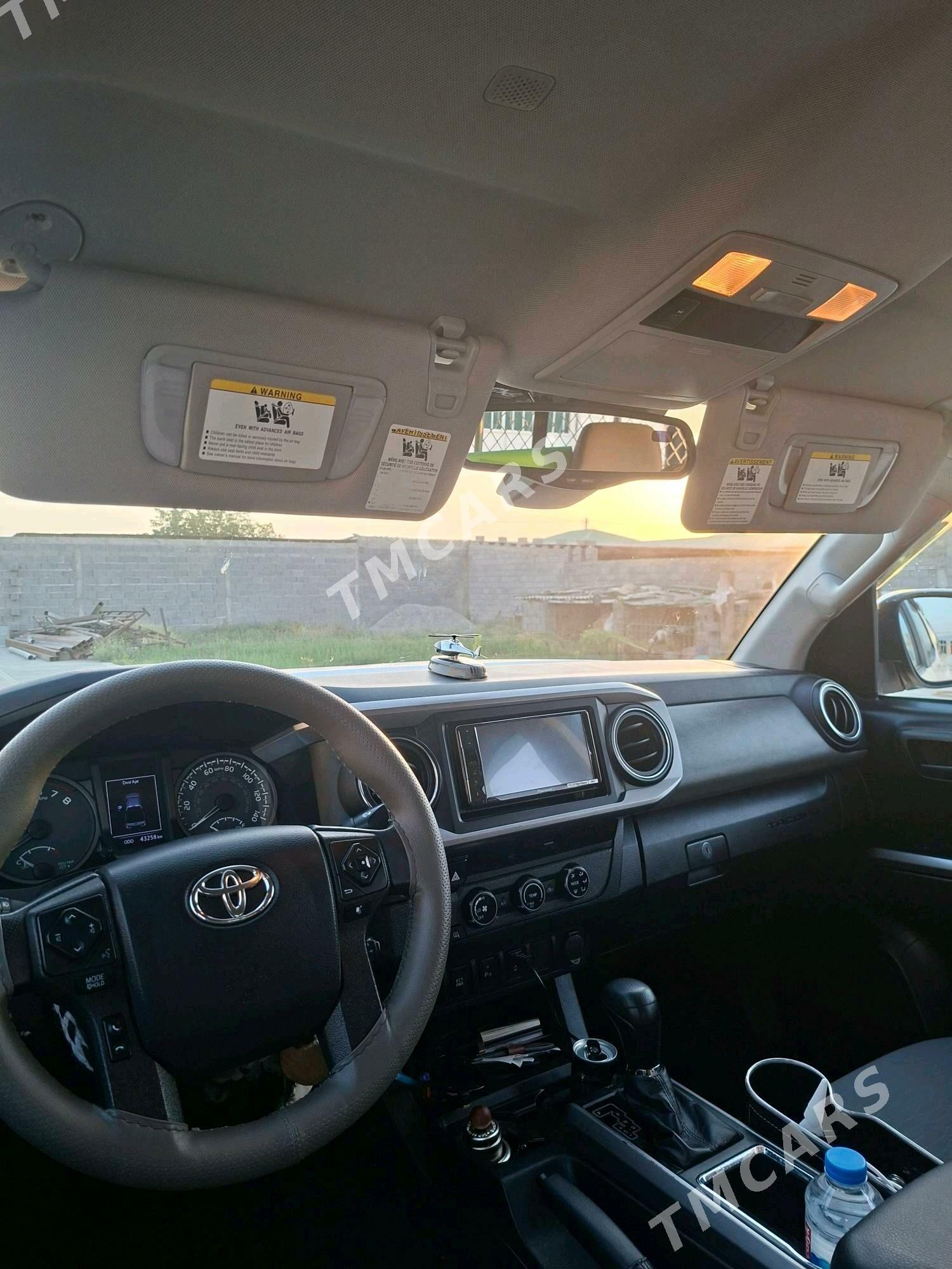 Toyota Tacoma 2019 - 400 000 TMT - Ашхабад - img 8